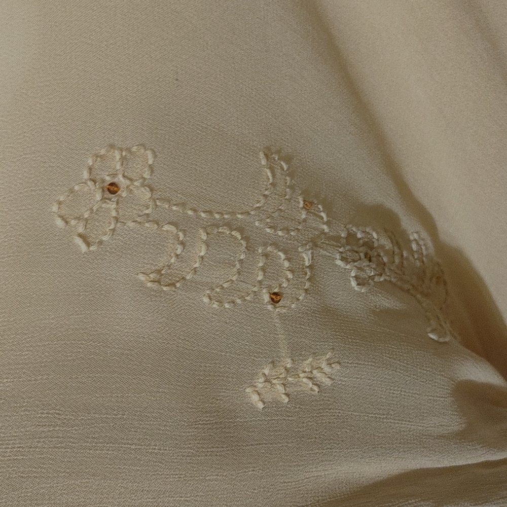 Sacred Threads Top - image 6